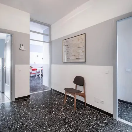 Appartamento-raffaello House-affitti Brevi Italia דירה *