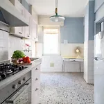 Appartamento-raffaello House-affitti Brevi Italia * Riva Trigoso
