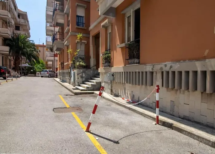 Апартаменты Appartamento-raffaello House-affitti Brevi Italia